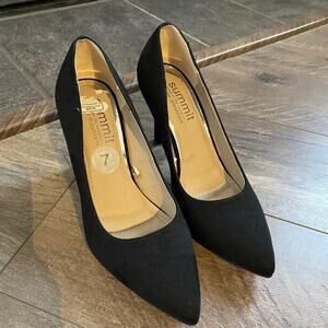 Summit by White Mountain Black Suede Heels - Size 7 1/2, 3 1/2-Inch Heel